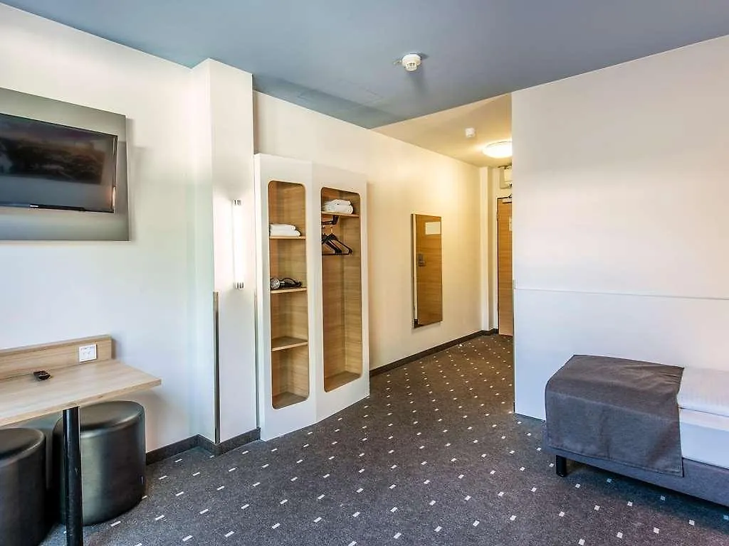 B&B Hotel Munchen City-Nord  Munich